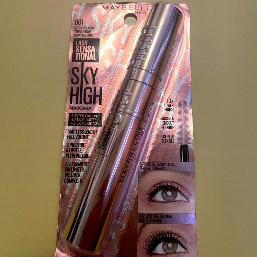 Maybelline mascara Very Black